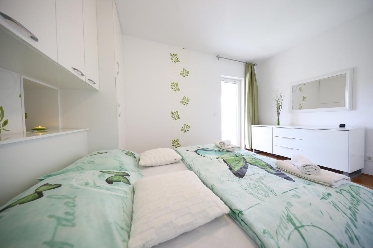 Apartments Mirakul Zadar Exterior photo