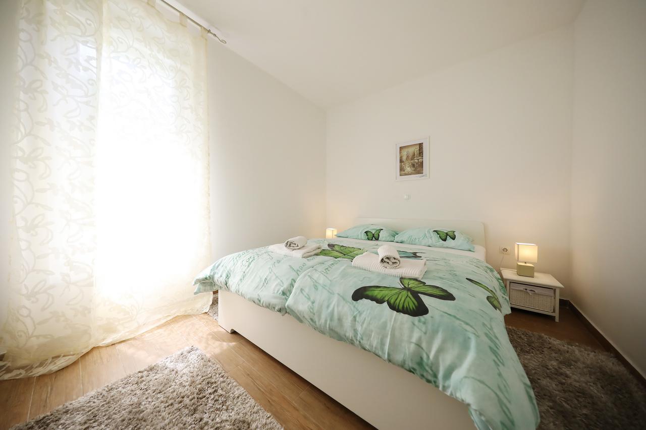 Apartments Mirakul Zadar Exterior photo